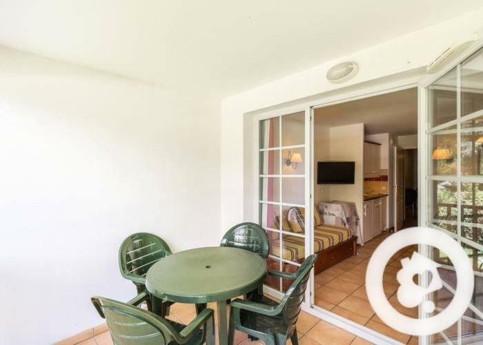 Appartement N111, parc d'arradoy-St Jean Pied de Port à Uhart-Cize Extérieur photo